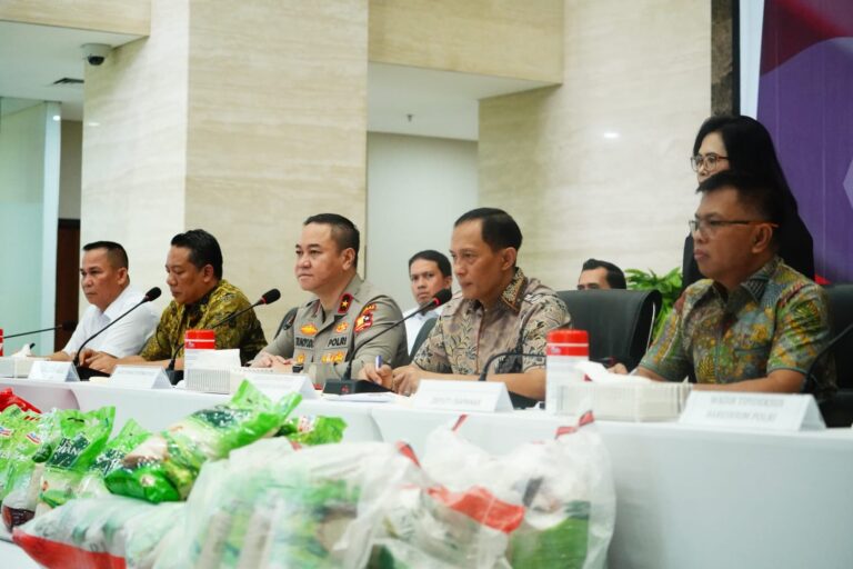 Tak Sesuai Standar Mutu, Polri Tetapkan Tiga Tersangka Kasus Beras