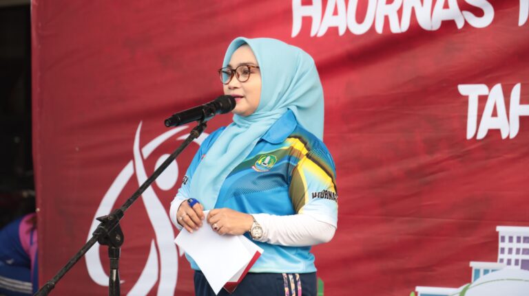 “Ketua KORMI Kota Bekasi, Wiwiek Hargono, Hadiri Rangkaian Hari Olahraga Nasional 2025 dan Membuka Lomba Senam Seleksi Kontingen Tingkat Provinsi”