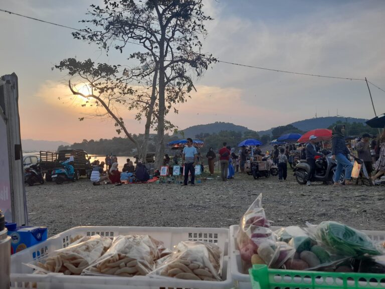 “Senja di Ubrug Jatiluhur, Magnet Wisata sore hari”